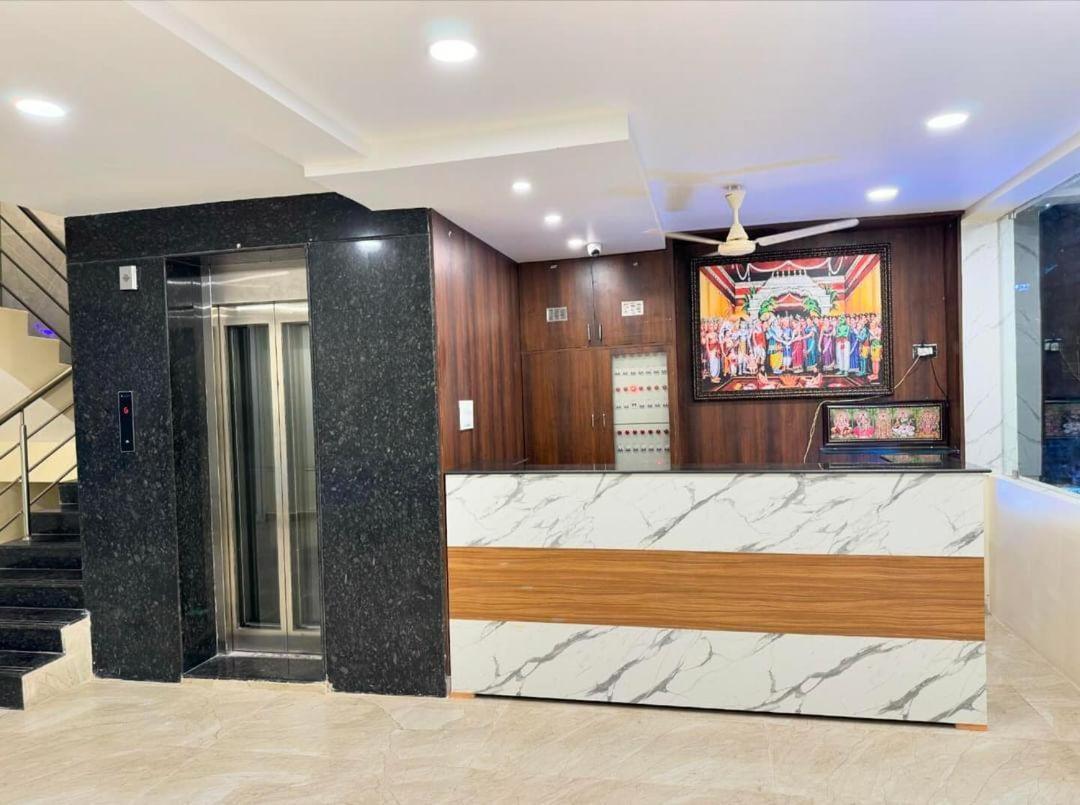 Hotel Dkr Grand Tirupati Exterior foto